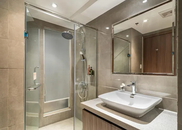Spacious Unit & High-floor Near Of Dreams, Airport, Okada, And Solaire Casino Manille
