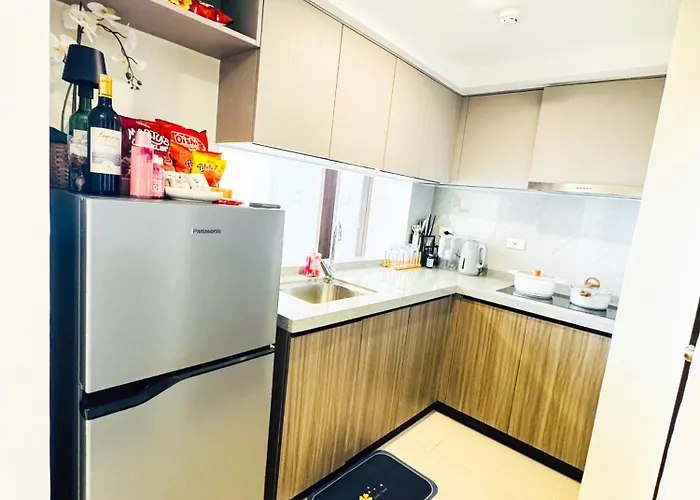 Spacious Unit & High-floor Near Of Dreams, Airport, Okada, And Solaire Casino *