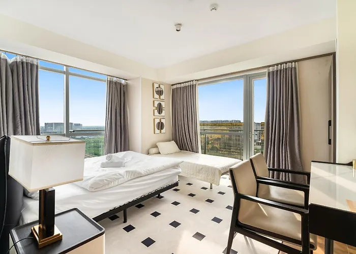 Spacious Unit & High-floor Near Of Dreams, Airport, Okada, And Solaire Casino Appartement *