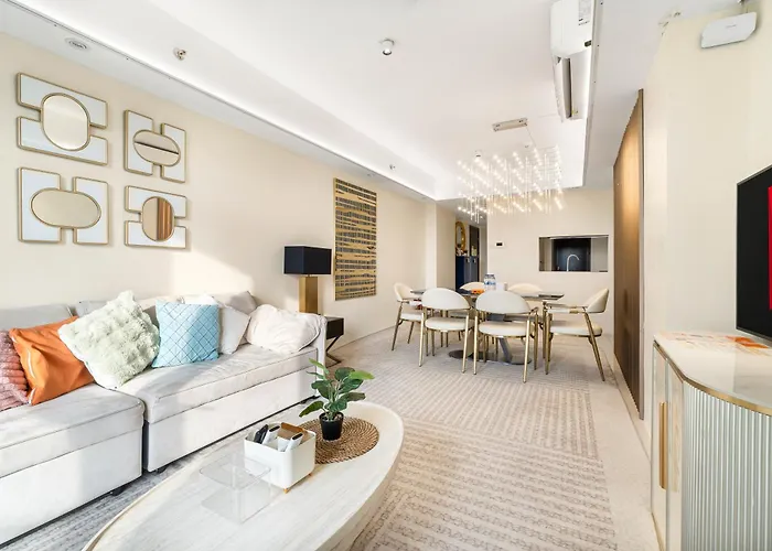 Spacious Unit & High-floor Near Of Dreams, Airport, Okada, And Solaire Casino * Manille