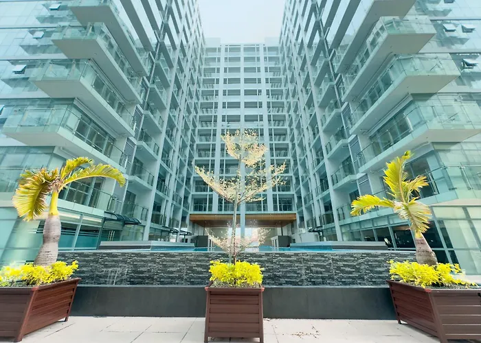 Spacious Unit & High-floor Near Of Dreams, Airport, Okada, And Solaire Casino Appartement