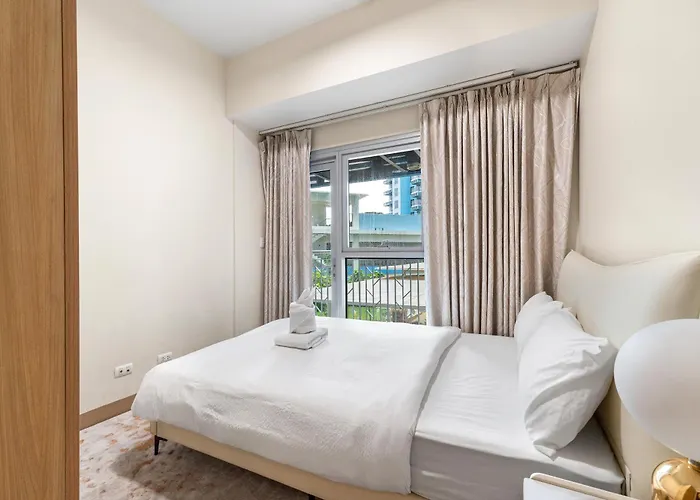 Spacious Unit & High-floor Near Of Dreams, Airport, Okada, And Solaire Casino *