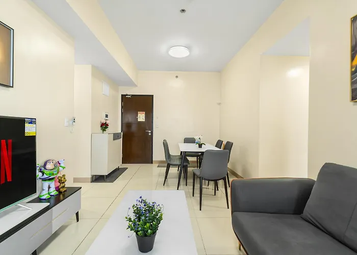 Spacious Unit & High-floor Near Of Dreams, Airport, Okada, And Solaire Casino Manille